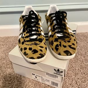 Men’s Adidas Sneakers